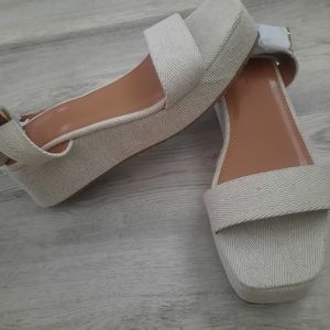 Natural Platform Sandals